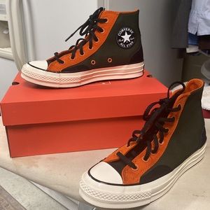 Chuck 70 Court Hi Cargo Khaki/Fire P Bakugo MHA Almost New Converse Hi-tops